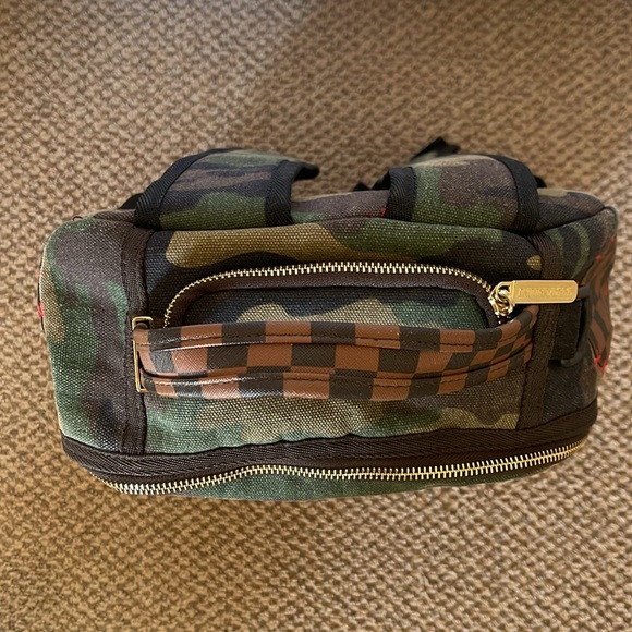 Sprayground backpack - Picture 2 of 6